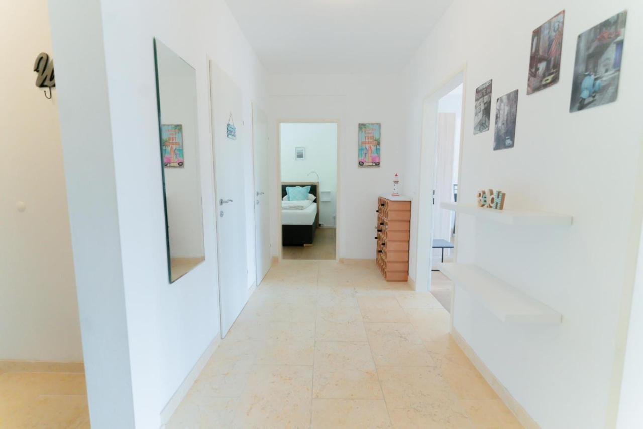 Apartment Falamingo Velden Velden am Worthersee Bagian luar foto