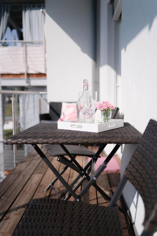 Apartment Falamingo Velden Velden am Worthersee Bagian luar foto